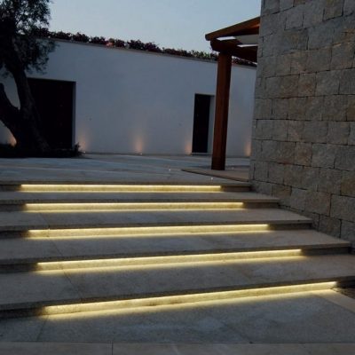 Lighting of steps